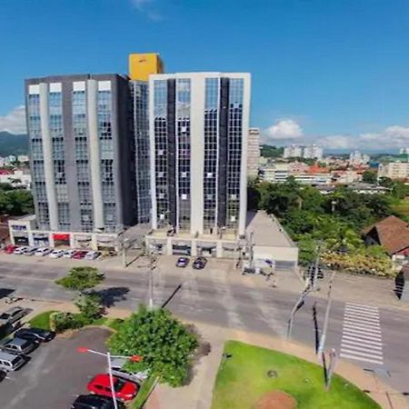 Jaraguá do Sul Saint Sebastian Flat 716 - Com Hidro! Ate 3 Pessoas, Duplex, No Centroヴィラ エクステリア 写真